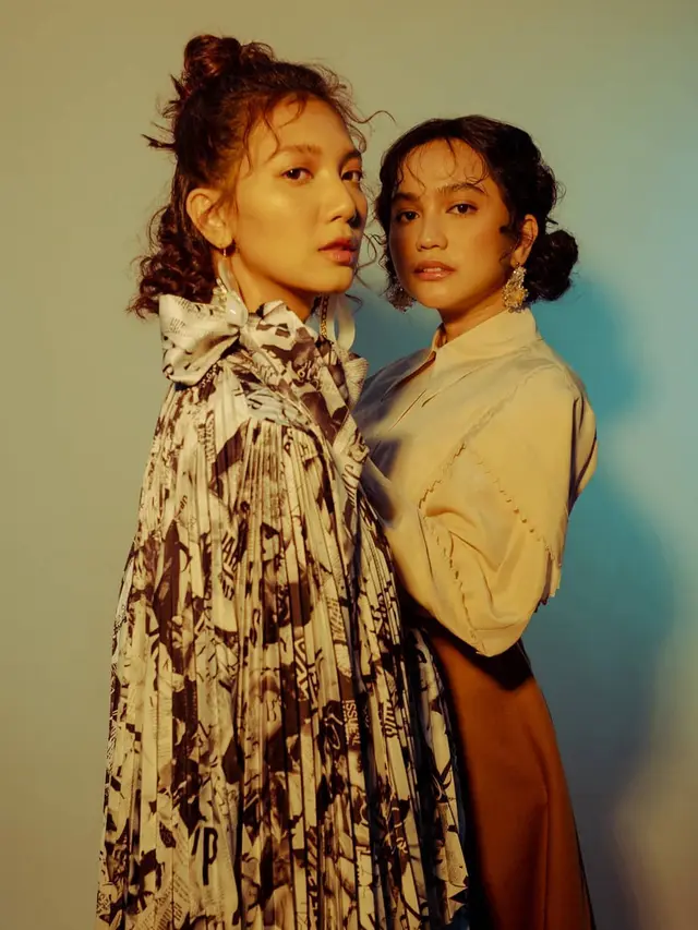 5 Gaya Rachel Amanda dalam Pemotretan Bertema Vintage, Menawan