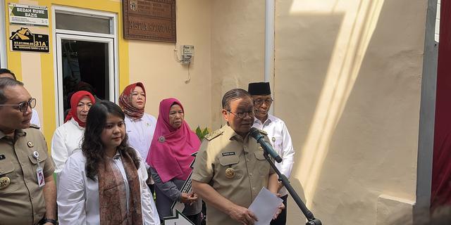Pramono Serahkan 26 Rumah Hasil Bedah, Anggaran Per Unit Capai Rp 55 Juta
