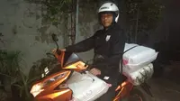 Asisten Pelatih Persis Jualan Beras di Tengah Himpitan Ekonomi Akibat Pandemi COVID-19