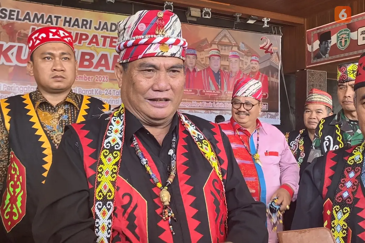 Bupati Kutai Barat FX Yapan