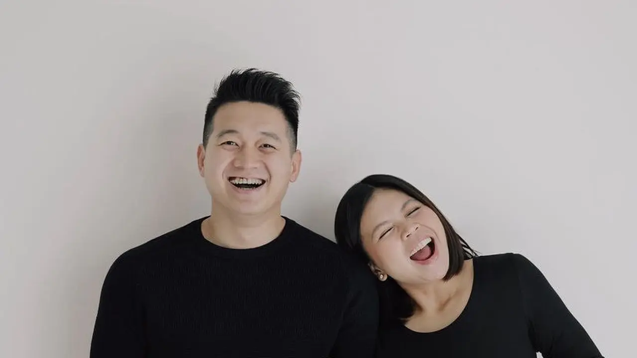 Potret Greysia Polii pamer baby bump