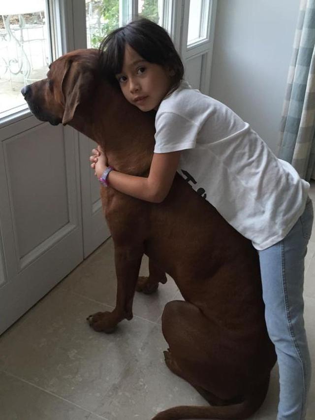 Kirana Cipta Montana Sasmi saat kecil (Foto: Instagram/@anggun_cipta)