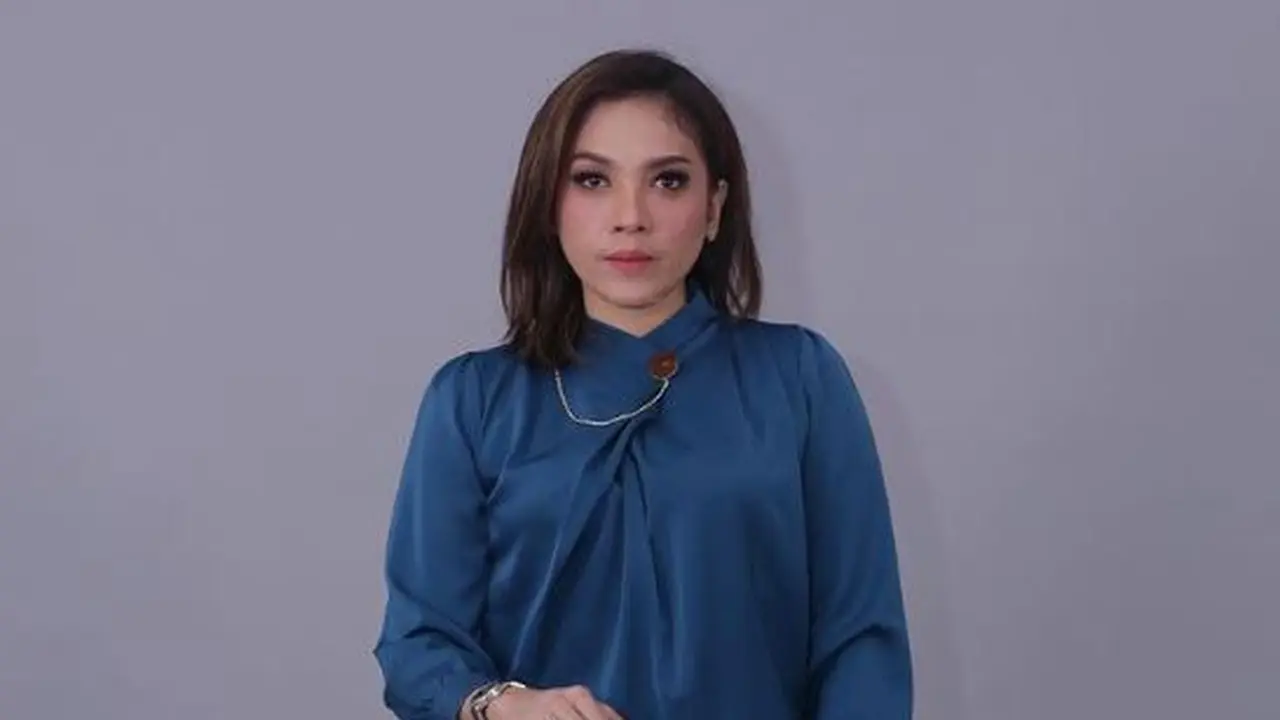 Profil Dwi Anggia, Moderator Debat Kelima Capres Pilpres 2024