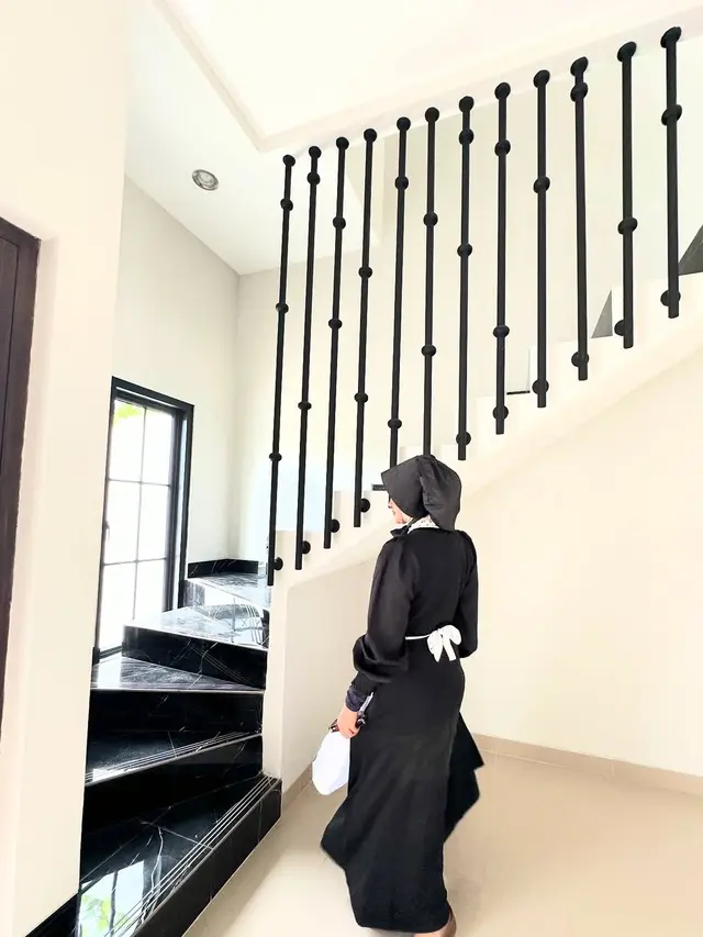 Potret Rumah Natalie Sarah Bergaya American Colonial