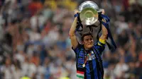 Inter Pensiunkan Nomor Punggung Zanetti