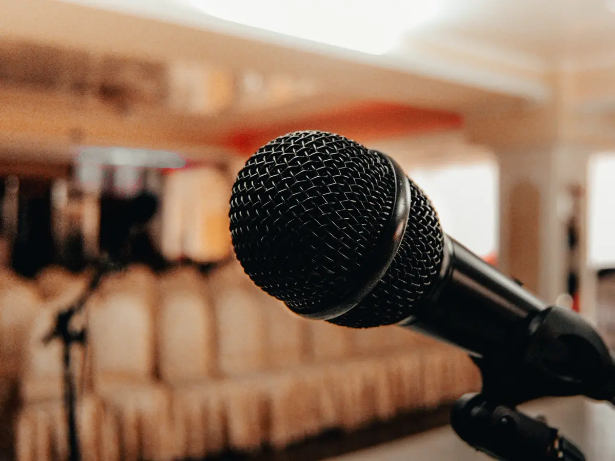 Contoh-Contoh Pidato Perpisahan Sekolah yang Bisa Jadi Referensi