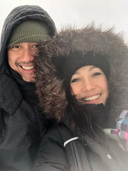 Seakan ingin berbagi kebahagiaan dengan para penggemarnya, pasangan ini pun mengunggah beberapa foto liburan di akun Instagram-nya. (Foto: instagram.com/t_orasudi_ro)