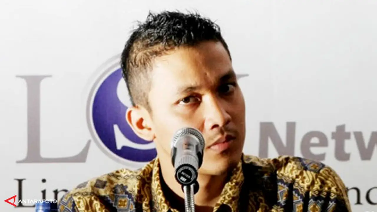 ardian-sopa130526c.jpg