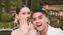 <p>Al Ghazali Melamar Alyssa Daguise (Foto: Instagram/ alghazali7)</p>