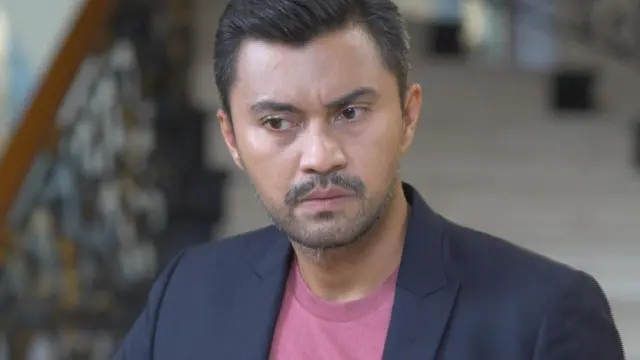 Kisah Cinta Anak Tiri