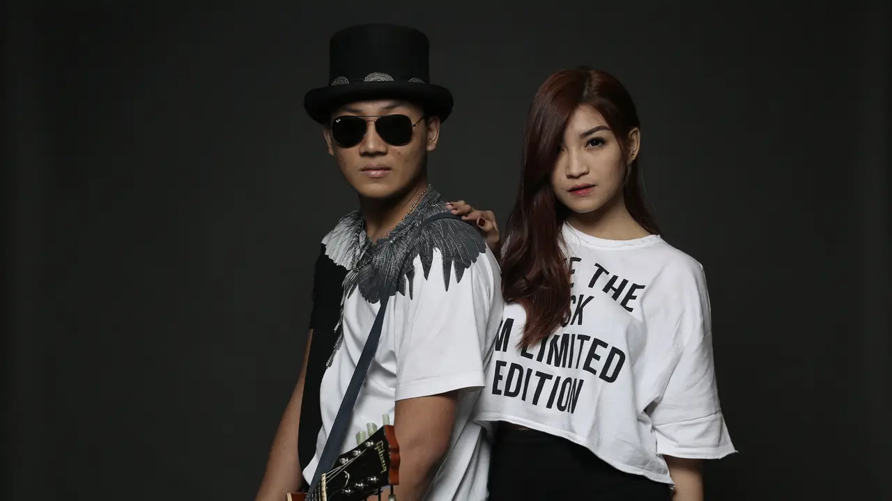 [Bintang] Duo Jingga