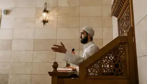 7 Naskah Kultum Singkat tentang Taubat yang Menyentuh Hati