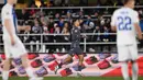 Pemain Timnas Inggris, Trent Alexander Arnold melakukan selebrasi setelah mencetak gol melalui tendangan bebas ke gawang Finlandia pada laga lanjutan Grup F UEFA Nations League A di Olympic Stadium, Helsinki, Finlandia, Senin (14/10/2024) dini hari WIB. (AFP/Jonathan Nackstrand)