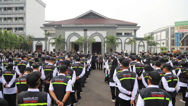 489 Petugas PPIH Arab Saudi Diberangkatkan ke Tanah Suci, Makkah