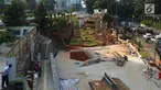 Suasana proyek pembangunan Taman Spot dan Budaya Dukuh Atas, Jakarta, Rabu (19/6/2019). Taman tersebut digunakan untuk menciptakan ruang ekspresi budaya yang pembangunnnya hampir rampung. (merdeka.com/Imam Buhori)