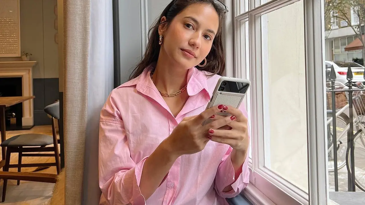 Genap 31 Tahun, Ini 10 Potret Transformasi Pevita Pearce yang Tetap Awet Muda