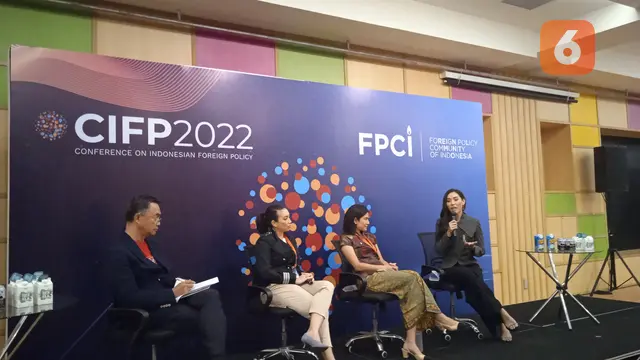 CIFP 2022:Bahas Isu Perempuan bersama Dian Sastro