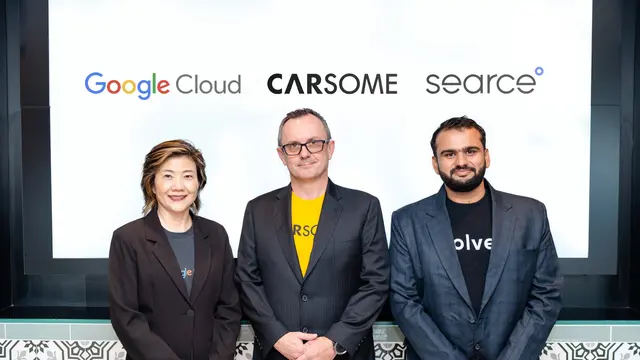 Serene Sia, Country Director, Malaysia dan Singapura, Google - Kjetil Rohde Jakobsen, Group Chief Technology Officer, CARSOME Group - kanan Yash Thakker, Director, Solutions Consulting, Asia Pacific. Credit: Carsome