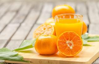 Jus jeruk./Copyright shutterstock.com
