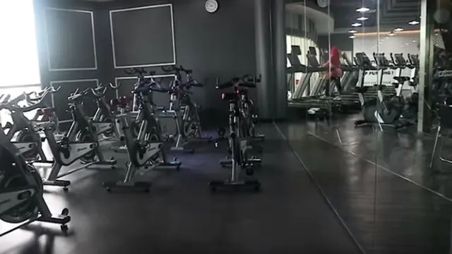 7 Potret Mewah Tempat Gym Milik Deddy Corbuzier, Ditaksir Seharga Rp 8 Miliar