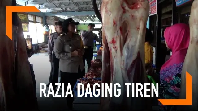 Polisi lakukan sidak di beberapa pasar di Magetan, Jawa Tengah. Mereka mencari pedagang nakal yang nekat menjual daging tiren dan glonggong yang biasanya marak sebelum Lebaran.