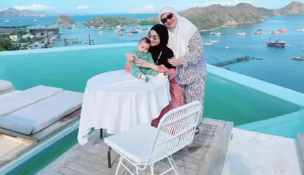 Zaskia Sungkar dan Irwansyah (Instagram/fenny.bauty)