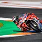 Pebalap Ducati, Jorge Lorenzo saat menukangi GP17 musim lalu (Twitter/@DucatiMotor)