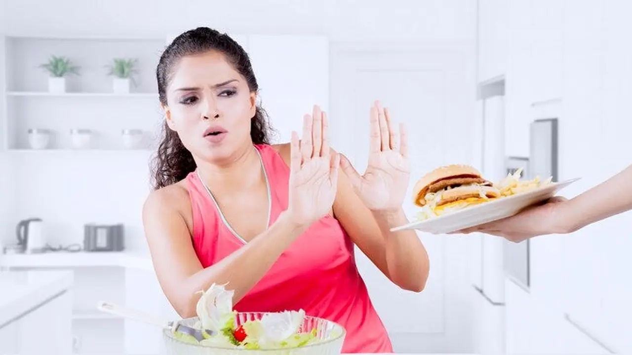 Junk food mampu menurunkan kecerdasan otak