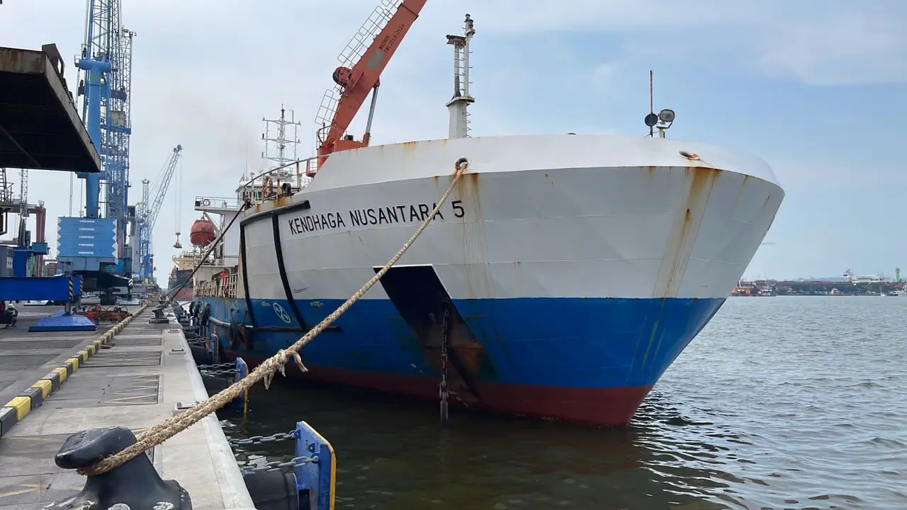 Pemerintah bergerak mengatasi krisis beras yang saat ini terjadi di Provinsi Nusa Tenggara Timur (NTT) yang menyebabkan harga beras di wilayah tersebut melambung tinggi.