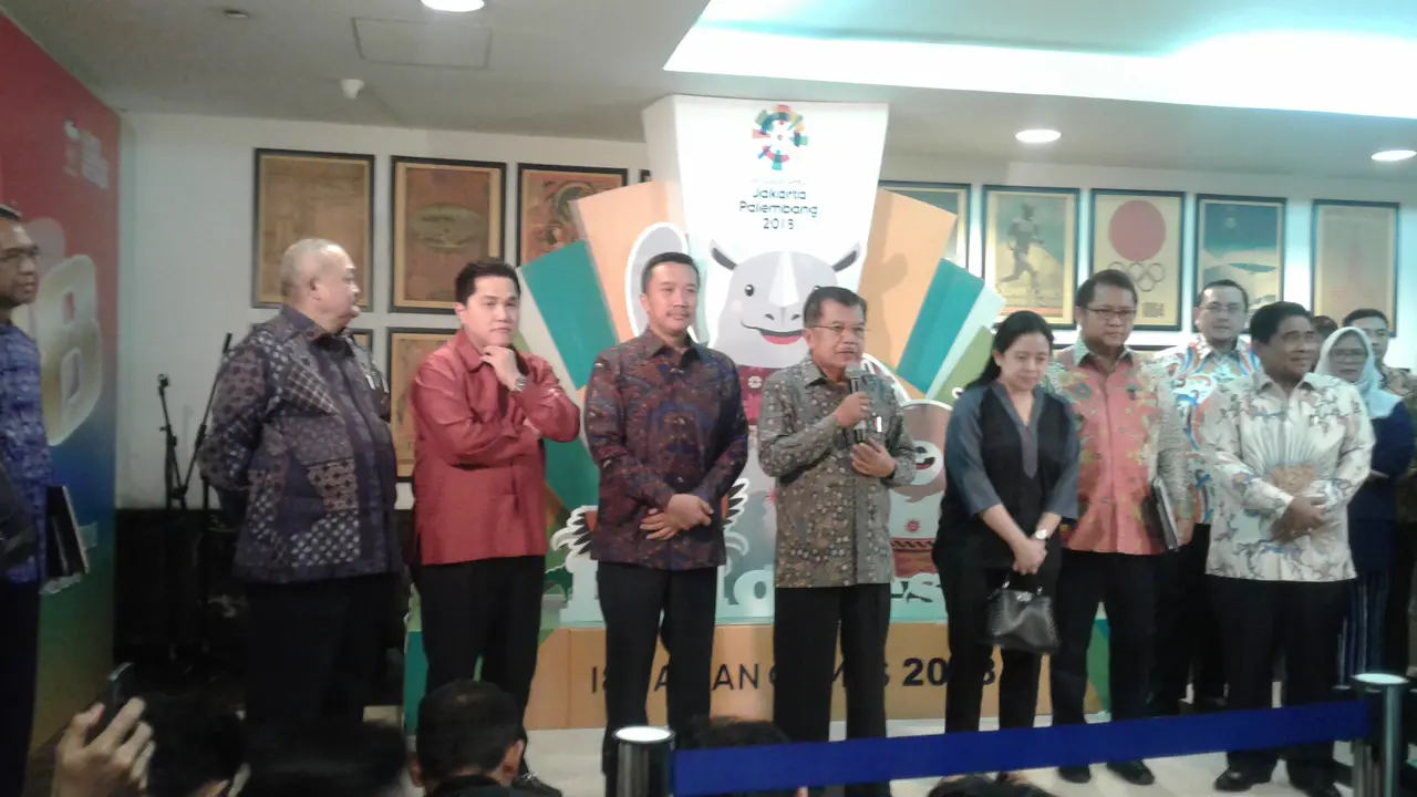 Jumpa pers usai rapat pembahasan Asian Games 2018 oleh Wakil Presiden RI Jusuf Kalla bersama panpel INASGOC di Kantor KOI, Sabtu (25/3/2017). 