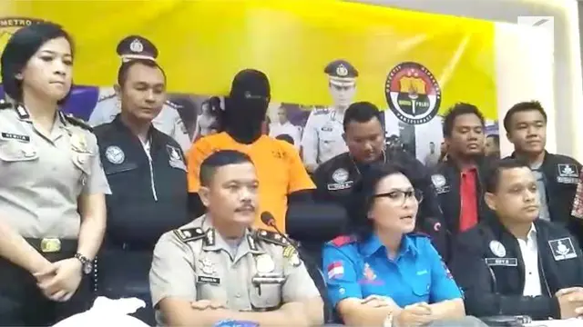 Aktor Tora Sudiro resmi ditahan oleh kepolisian Jakarta Selatan lantaran kedapatan menggunakan dan memiliki zat psikotoprika dumolid. 