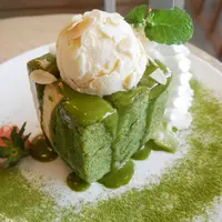 ilustrasi resep lava toast matcha/yyMLphotoidea/Shutterstock