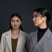 Libatkan Yovie Widianto sebagai komposer dan produser, Elma dan Christie sajikan duet menarik.