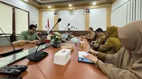 DPMPTSP Sulbar melakukan koordinasi dengan BI Sulbar (Foto: Liputan6.com/Istimewa)