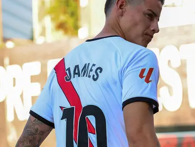 James Rodriguez dipastikan kembali merumput di La Liga. Bintang asal Kolombia itu sudah resmi bergabung dengan klub ibukota Spanyol Rayo Vallecano. (FOTO: instagram.com/jamesrodriguez10/)