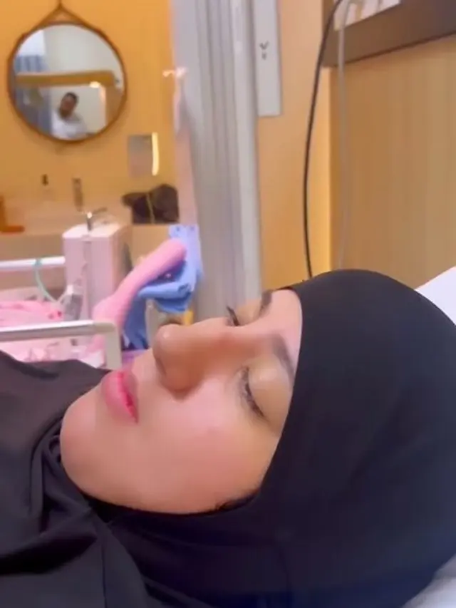 8 Momen Persalinan Anak Keempat Tasyi Athasyia, Ala Alatas Turut Mendampingi