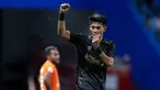 Madura United kembali mengalahkan Borneo FC 3-2 pada laga leg kedua semifinal Championship Series BRI Liga 1 1023/2024 di Stadion Batakan, Balikpapan, Minggu (19/5/2023/2024) setelah sebelumnya juga memetik kemenangan 1-0 pada leg pertama. Malik Risaldi menjadi pahlawan kemenangan Madura United dengan mencetak dua gol. Hasil ini menjadikan tim Sape Kerrab unggul agregat 4-2 dan melaju ke final untuk menantang Persib Bandung. (Bola.com/Bagaskara Lazuardi)