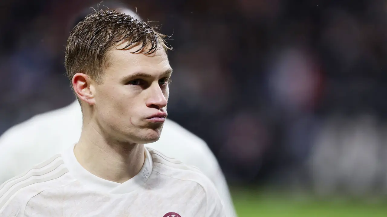Foto: Reaksi Pemain Bayern Munchen Setelah Merasakan Kekalahan Perdana Nan Menyakitkan di Liga Jerman Musim Ini