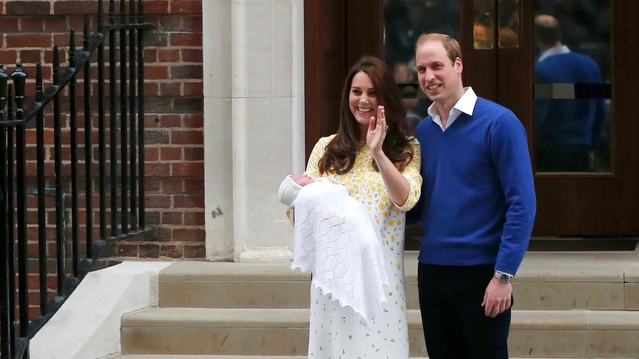 Ini Wajah Lucu Bayi Perempuan Kate Middleton dan Pangeran William