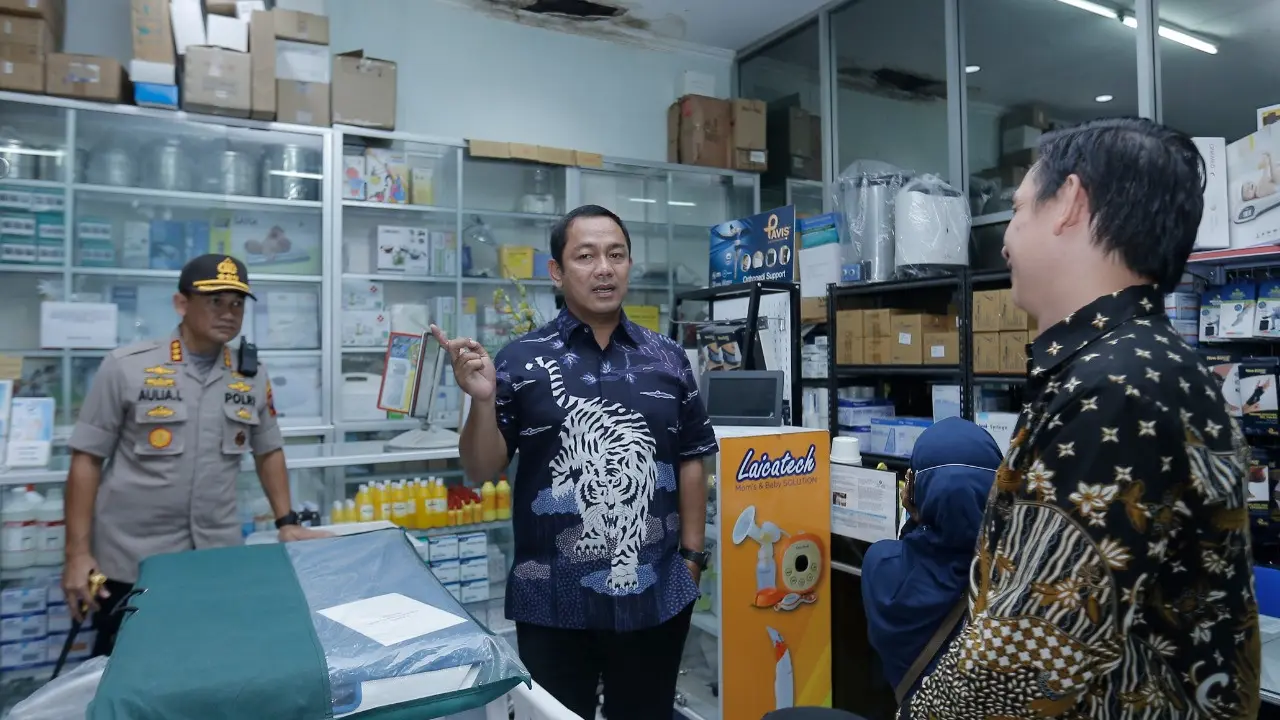 Antisipasi Pernimbunan Wali Kota Semarang Sidak Ketersediaan Hand Sanitizer dan Bahan Pokok