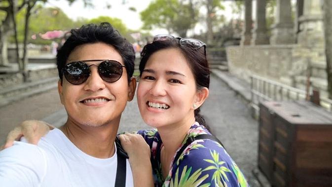 Terlibat cinta lokasi di FTV, ini potret mesra Masayu Clara dan kekasih. (Sumber: Instagram/@masayuclara)