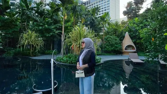 Syahrini Pasca Melahirkan 3 Bulan Bentuk Tubuh Kembali Normal. [@princessyahrini]