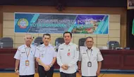 Kepala Badan Strategi Kebijakan Dalam Negeri (BSKDN) Kementerian Dalam Negeri, Yusharto Huntoyungo saat menjadi narasumber dalam kegiatan Sosialisasi Kompetisi Inovasi Kota Pontianak di Kantor Wali Kota Pontianak, Rabu (18/9/2024). (Foto: Istimewa)