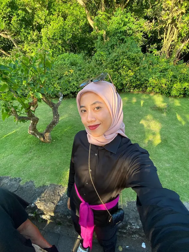 6 Potret Atlet Voli Megawati Saat di Luar Lapangan Ini Bikin Pangling