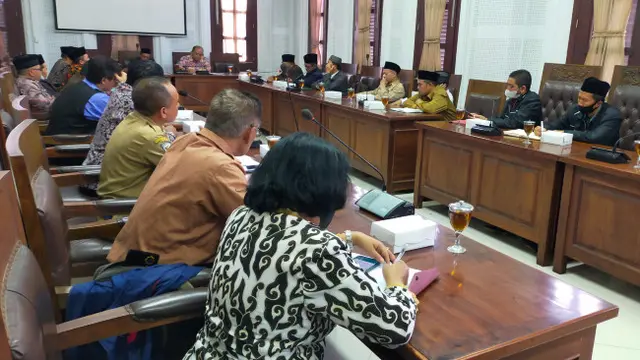 Masa Krisis Sekolah Swasta di Kota Malang, Kekurangan Siswa