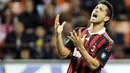 Ekspresi kekecewaan striker AC Milan Marco Borriello di laga lanjutan Serie A melawan Fiorentina di San Siro Stadium, 1 Mei 2010 in Milan. AFP PHOTO/ GIUSEPPE CACACE 