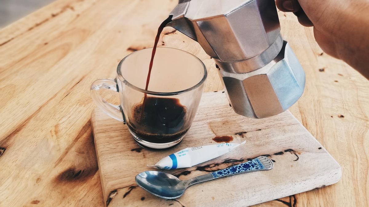 Benarkah Kopi Bermanfaat Untuk Kesehatan Mental? Yuk, Jelajahi Manfaat Kafein yang Tersembunyi!