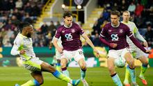 Aksi Antoine Semenyo dalam laga Burnley vs Manchester City di Liga Inggris 2025/2026, Kamis (23/4/2026). (AP Photo/Dave Thompson)