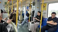Bola.com menjajal kereta Airport Rail Link (ARL) yang melayani rute Bandara Suvarnabhumi dengan rute akhir Stasiun Phaya Thai. (Bola.com/Muhammad Adi Yaksa)