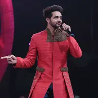 Bermain di serial Ranveer dan Ishani, Shakti Arora dan Radhika Madan berhasil membangun chemistry mereka dan terlihat begitu romantis. Komunikasi yang dijalin sesering mungkin menjadi salah satu cara yang dilakukan Shakti. (Deki Prayoga/Bintang.com)